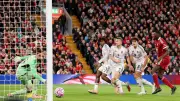 الذكاء الاصطناعي يتوقع فوز مانشستر يونايتد على ليفربول 2-1 في كلاسيكو إنجلترا
