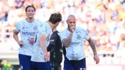 بولونيا يتقدم على إنتر ميلان 2-1 في الشوط الأول بالدوري الإيطالي
