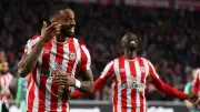 تعادل برينتفورد وكريستال بالاس 2-2 في الدوري الإنجليزي