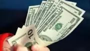 سعر الدولار اليوم الثلاثاء 26 مايو 2026: تراجع طفيف أمام الجنيه في البنوك المصرية