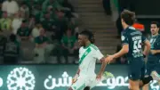 الأهلي يهزم الأخدود 4-0 بثنائية كيسيه في الدوري السعودي