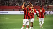 نيس يهزم سانت إيتيان 4-1 ويضمن البقاء في الدوري الفرنسي