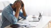 4 عوامل رئيسية تسبب الملل الوظيفي وتحذير من الوصول لهذه المرحلة