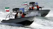 واشنطن تغرق 6 زوارق إيرانية وتطهر مضيق هرمز من الألغام