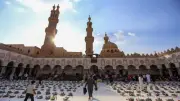 بيت الزكاة والصدقات يوفر إفطار 6 آلاف صائم في الجامع الأزهر يوم عرفة