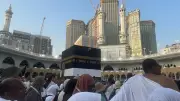عدد رميات الجمرات: 70 حصاة في 4 أيام للحجاج المتقاعدين
