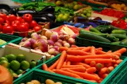 أسعار الخضروات بسوق العبور اليوم.. الطماطم تتصدر المشهد بـ7.5 جنيه