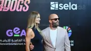 جيسون ستاثام يشارك نجوم مصر العرض الخاص لفيلم 7DOGS