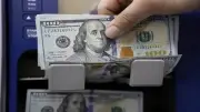 سعر الدولار اليوم الجمعة 8 مايو 2026 أمام الجنيه في البنوك المصرية