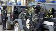 ضبط 9 آلاف عبوة أدوية ومكملات غذائية مهربة بحوزة شخصين بالقاهرة