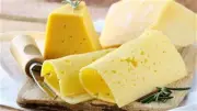 هل الجبن الرومي مفيد أم ضار؟ أخصائي تغذية يجيب عن التساؤلات