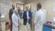 نائب وزير الصحة يحيل مدير مركز التبين ومدير المنطقة الطبية للتحقيق