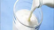 طريقة عمل اللبن الرائب في المنزل بأحلى من الجاهز