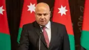 وزير العمل الأردني: قانون العمل لا يميز بين المصري والأردني في الحقوق