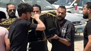 تشييع جثمان والدة إبراهيم سعيد إلى مثواها الأخير في مشهد مؤثر