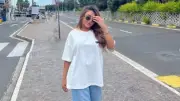 سارة سلامة تتألق بإطلالة كاجوال جذابة في أحدث ظهور