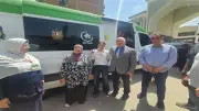 وكيل صحة القليوبية يتفقد قافلة طبية مجانية في بنها