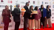 بالتورتة والآيس كريم.. متدربو التروكاج على ريد كاربت ختام مهرجان الإسكندرية للفيلم القصير