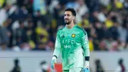 إصابة عضلية تبعد نواف العقيدي عن ذكرى أسوأ مبارياته مع النصر