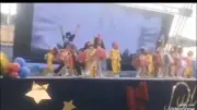 سقوط شاشة عرض في حفل مدرسي بالجيزة وإصابة طالبين