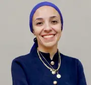 عهود وافي مديرة تنفيذية لصندوق رعاية المسنين في مصر