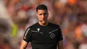فشل وتجاهل ركلة جزاء لبرشلونة.. هجوم كتالوني على حكم لقاء أوساسونا