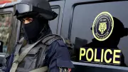 ضبط شخص اعتدى على طفل بوحشية في كمبوند شهير بالتجمع الأول