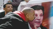 اللحظات الأخيرة في حياة هاني شاكر.. انتكاسة صحية بدأت باستئصال القولون وانتهت بوفاته