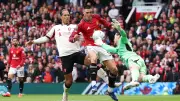 فوز دراماتيكي لمانشستر يونايتد على ليفربول وجدل حول هدف سيسكو