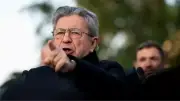 زعيم حزب فرنسا الأبية ميلانشون يعلن ترشحه للانتخابات الرئاسية