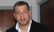 إحالة هاني شكري للمحكمة الاقتصادية في قضية إهانة جماهير الأهلي