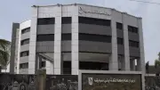 محافظ بني سويف ووزير الاتصالات يتفقدان مصنع التابلت والموبايل ويفتتحان مكتب بريد
