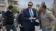 محافظ بورسعيد يتابع أعمال التشجير والتطوير بمدخل الرسوة الجنوبي