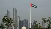 تحويل مسارات رحلات جوية متجهة إلى الإمارات نحو مسقط بسبب التصعيد الإيراني