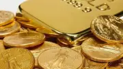 الذهب أم شهادات الادخار: أيهما أفضل لمضاعفة أموالك بأمان؟