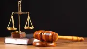 زيادة الضمانات للمتهم بجناية أثناء محاكمته غيابيا حال تعذر حضوره بالقانون