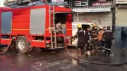 إصابة طلاب باختناق إثر حريق بمحل ملابس بالجيزة