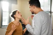 روشتة للحل: نصائح للأزواج لإنهاء الخلافات الأسرية داخل البيت