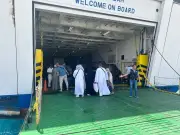 انطلاق أولى أفواج الحج البري من ميناء نويبع البحري