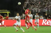 الزمالك يطلب فتح مدرجات ستاد القاهرة بالكامل لجماهيره في نهائي الكأس