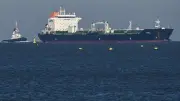 شح إمدادات النفط يزداد رغم احتمال اتفاق سلام أمريكي إيراني