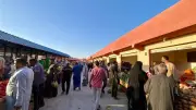 سوق اليوم الواحد بالوادي الجديد يخفض الأسعار ويوفر السلع للمواطنين