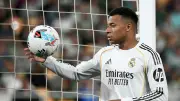 فيديو.. مبابي يغادر تدريبات ريال مدريد ضاحكاً وسط غموض مشاركته في الكلاسيكو