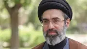 المرشد الأعلى يسيطر على القرارات الإيرانية دون إذنه لا قرار