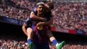 وفاة والد مدرب برشلونة هانز فليك قبل الكلاسيكو أمام ريال مدريد