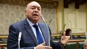 رئيس نقل النواب يطالب ميناء الإسكندرية بعوائد تليق بالاستثمارات