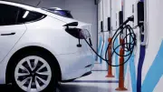 الحكومة تطلق خطة طموحة لاستبدال السيارات الحكومية بأخرى كهربائية