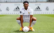 مانشستر يونايتد يخطط لضم تشواميني حال رحيله عن ريال مدريد
