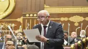 عضو بالشيوخ يطالب باستراتيجية لتطوير المطارات وتأهيل الكوادر البشرية