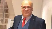 صلاح عبد الله يبكي عبد الرحمن أبو زهرة: عاش معاناة في أيامه الأخيرة